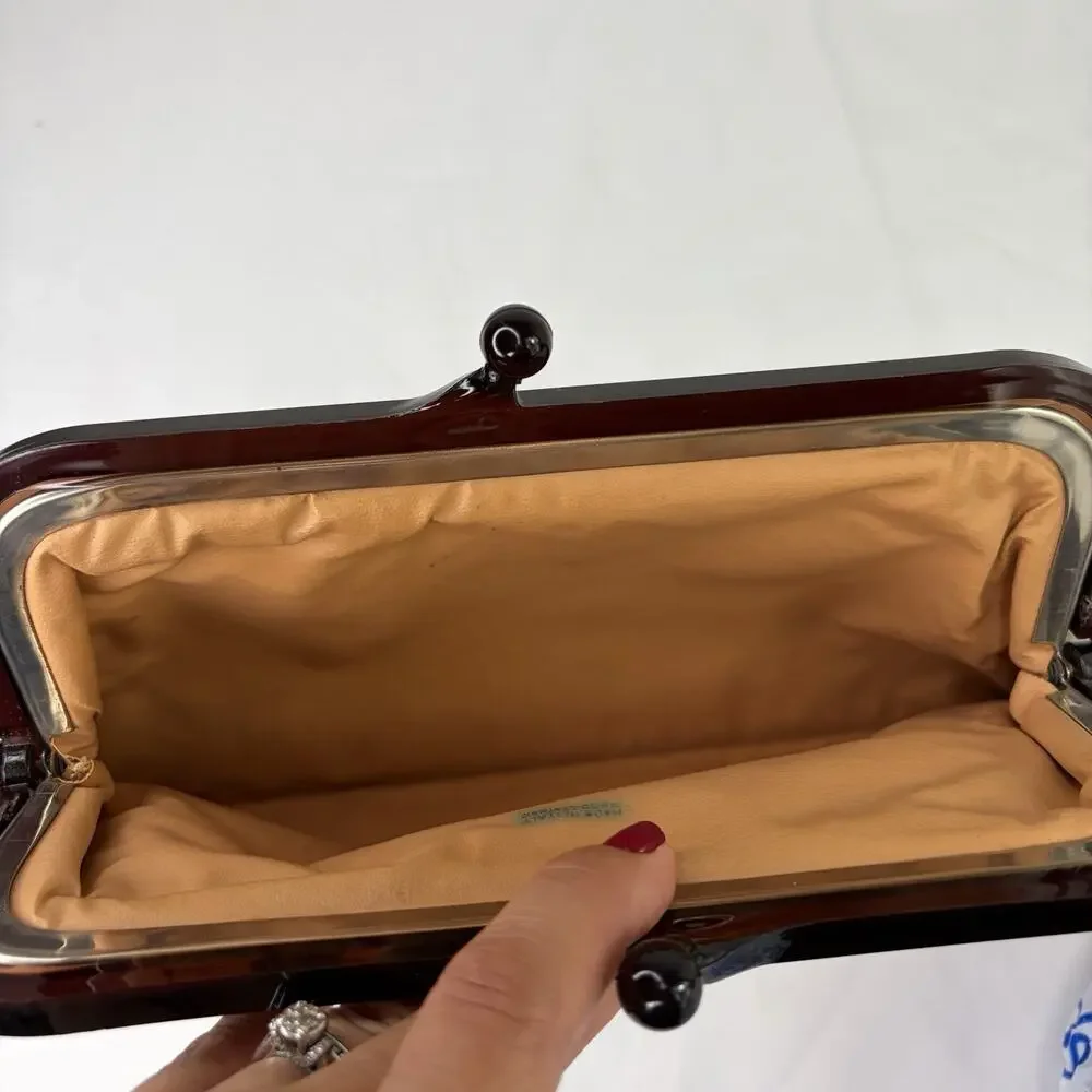 Vintage Unbranded Clutch Beige Genuine Italian Leather Mid-Century modern, retro